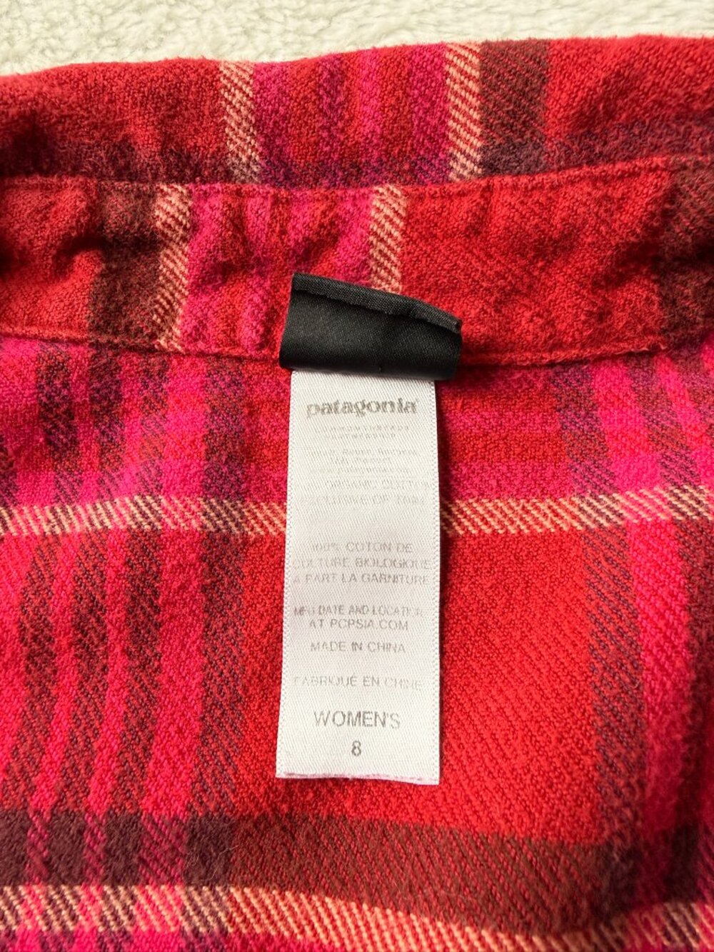 Patagonia Organic Cotton Plaid Flannel Shirt Women's 8 Red Pink Button Up - Picture 5 of 8